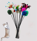 Милая красочная искусственная палочка пера игрушки кота, игрушка уловителя кота для котенка поставщик